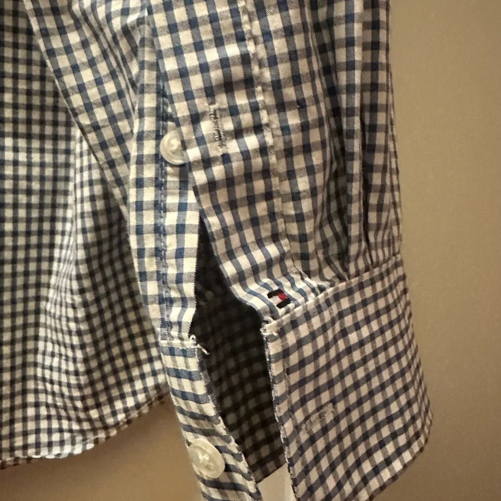 Tommy Hilfiger Navy and White Checked Button-Down Shirt Men’s - size 2xl - Picture 2 of 7